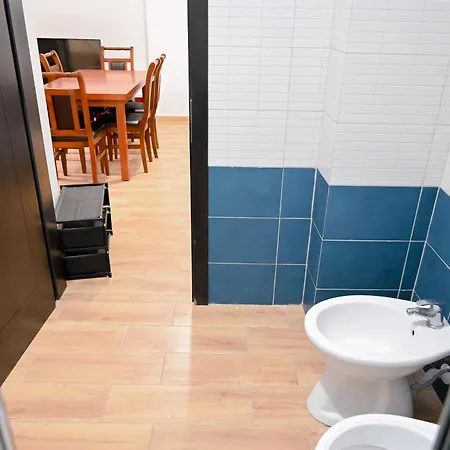 Mbyllur Amare E Vjeter Apartament